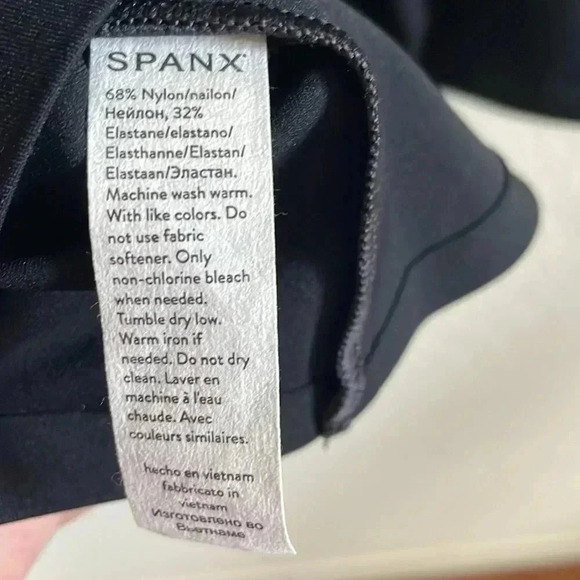 SPANX Active Peplum Tank - Picture 6 of 7